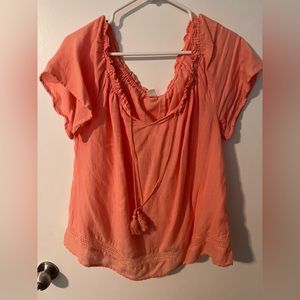 Size large Old Navy salmon color top.